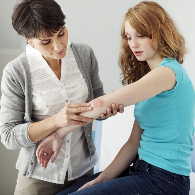 Psoriasis lass dich vom Hautarzt anschauen
